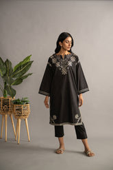 DC-0426 Black Embroidered Kurta